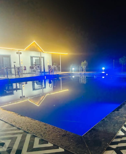 crystel-villa farm